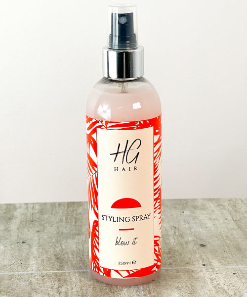 Blow it styling spray